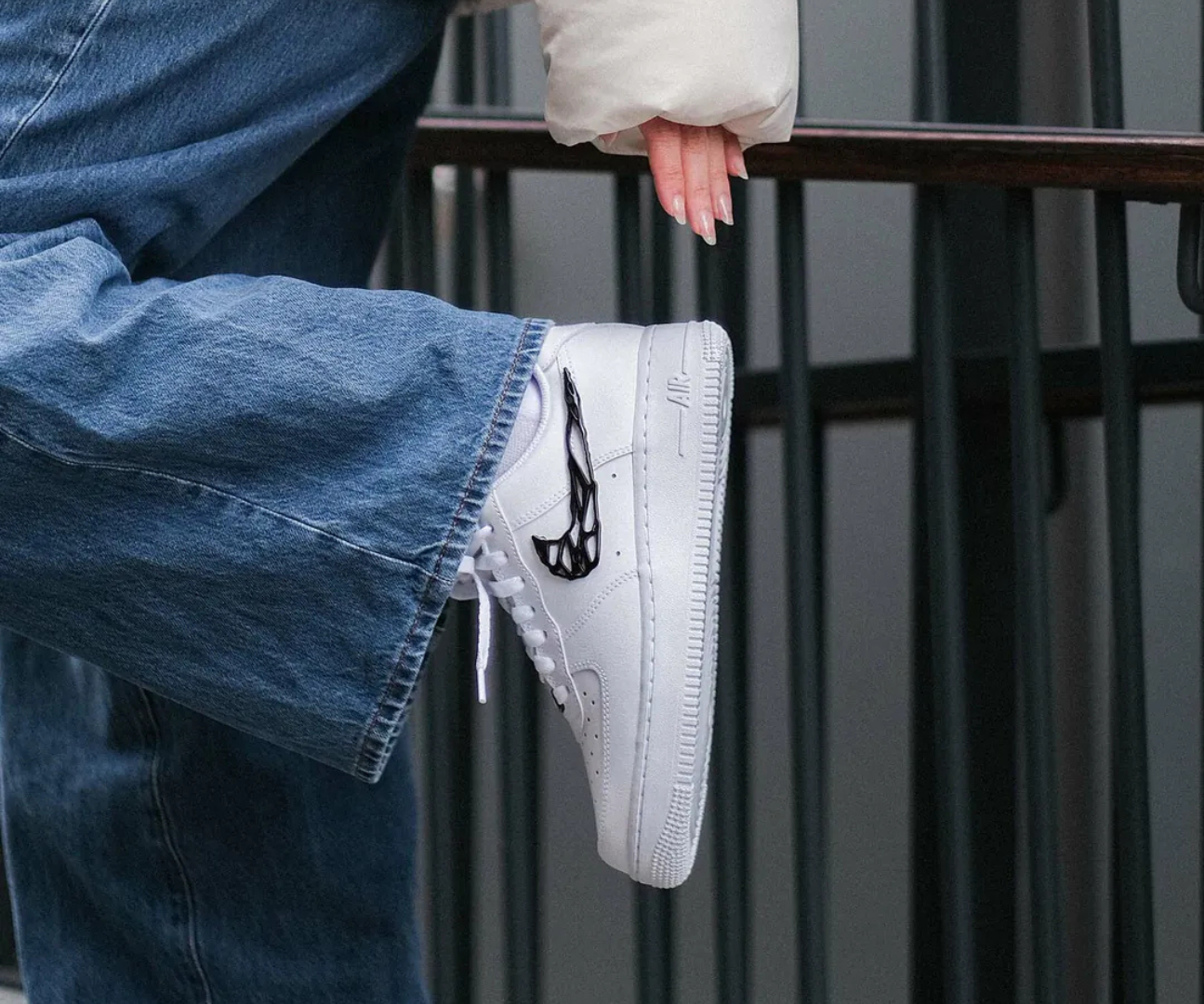 Air Force 1 Molten Metal Swoosh Pack Black