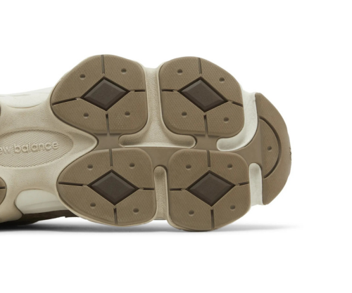 New Balance 9060 Mushroom Brown