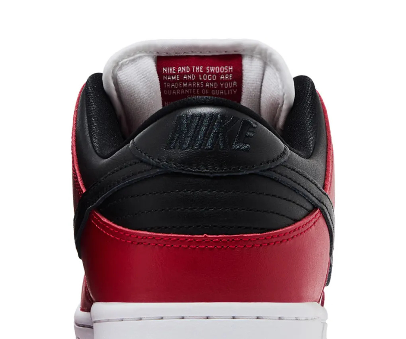 Dunk Low SB J-Pack Chicago