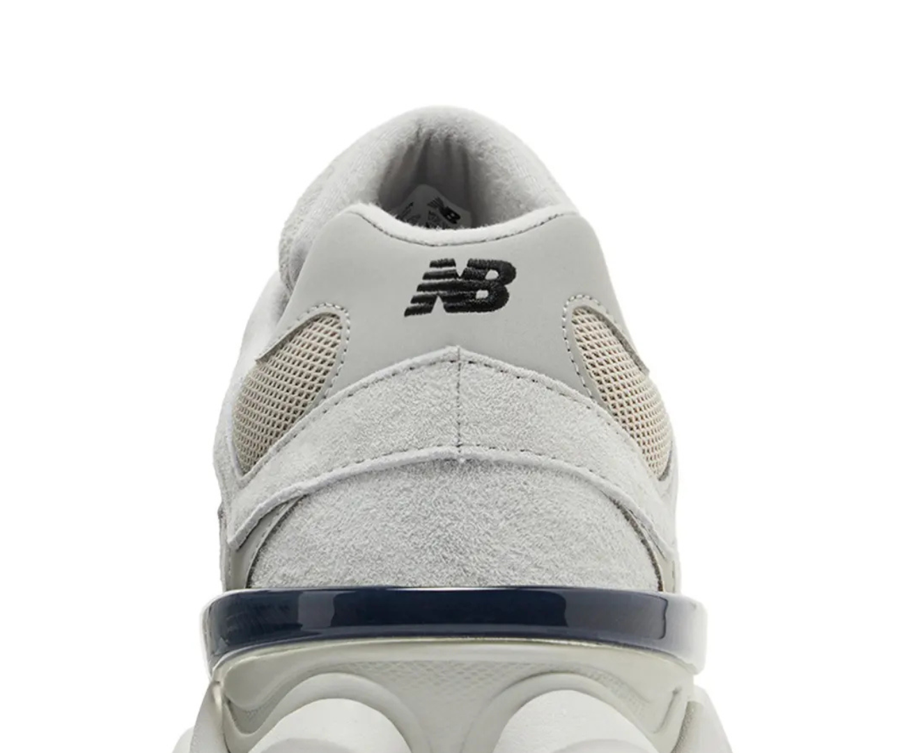 New Balance 9060 Silver Metallic Grey