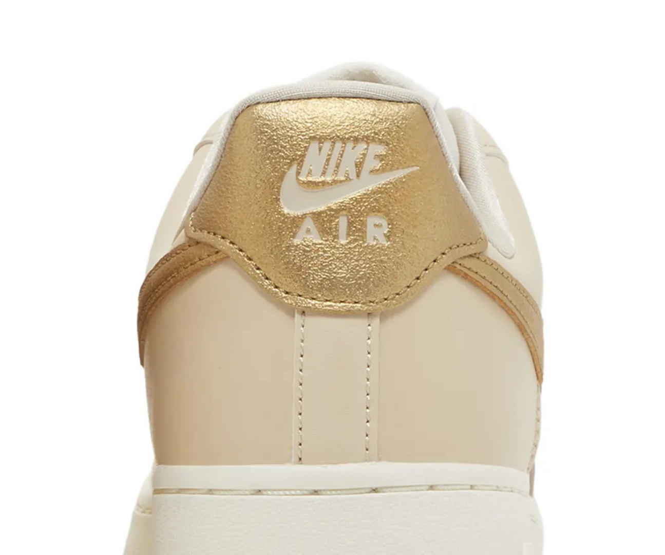 Air Force 1 Essential Sanddrift Gold