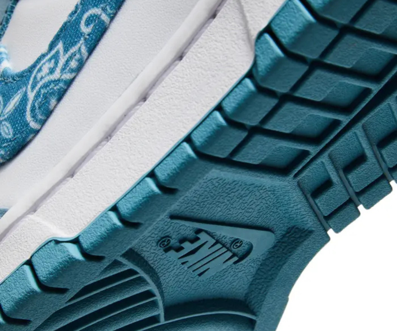 Dunk Low Blue Paisley