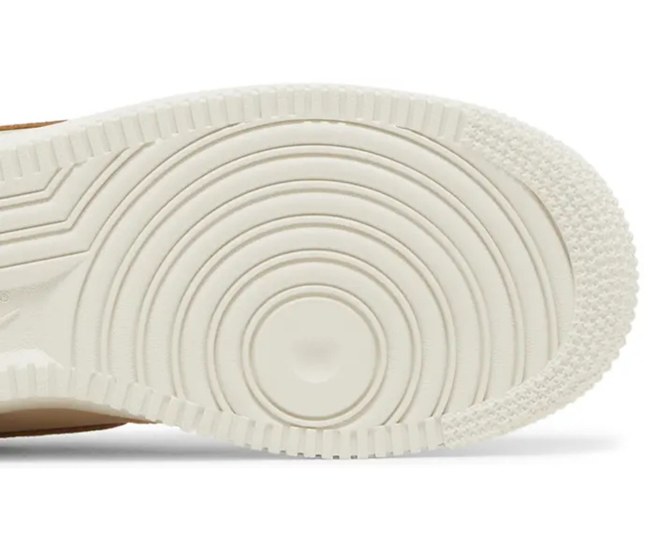 Air Force 1 Essential Sanddrift Gold