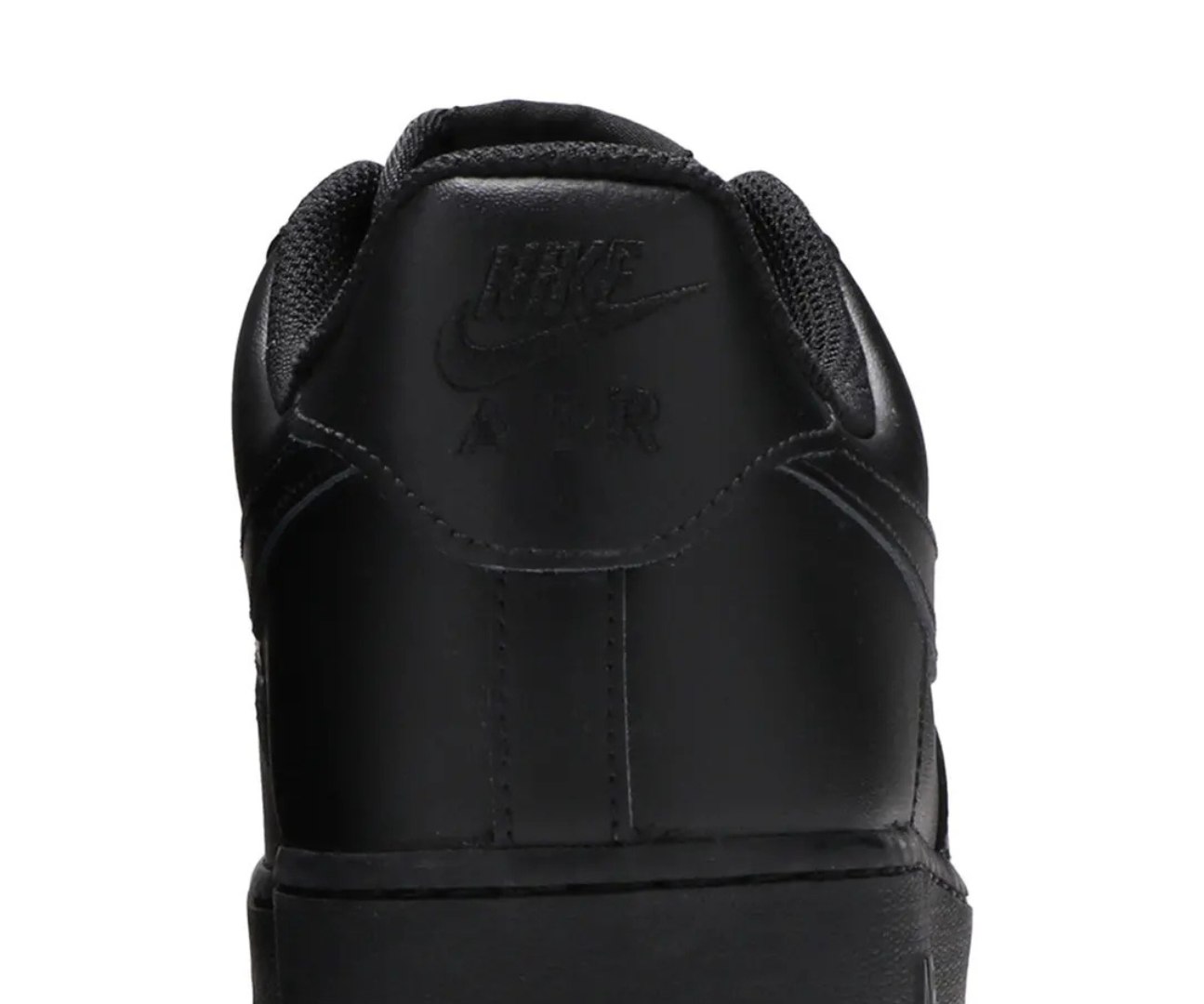 Air Force 1 Triple Black
