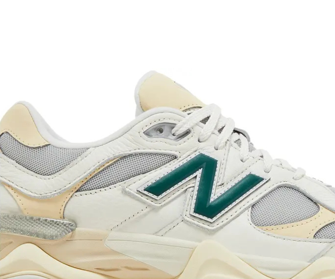 New Balance 9060 Sea Salt Marsh Green