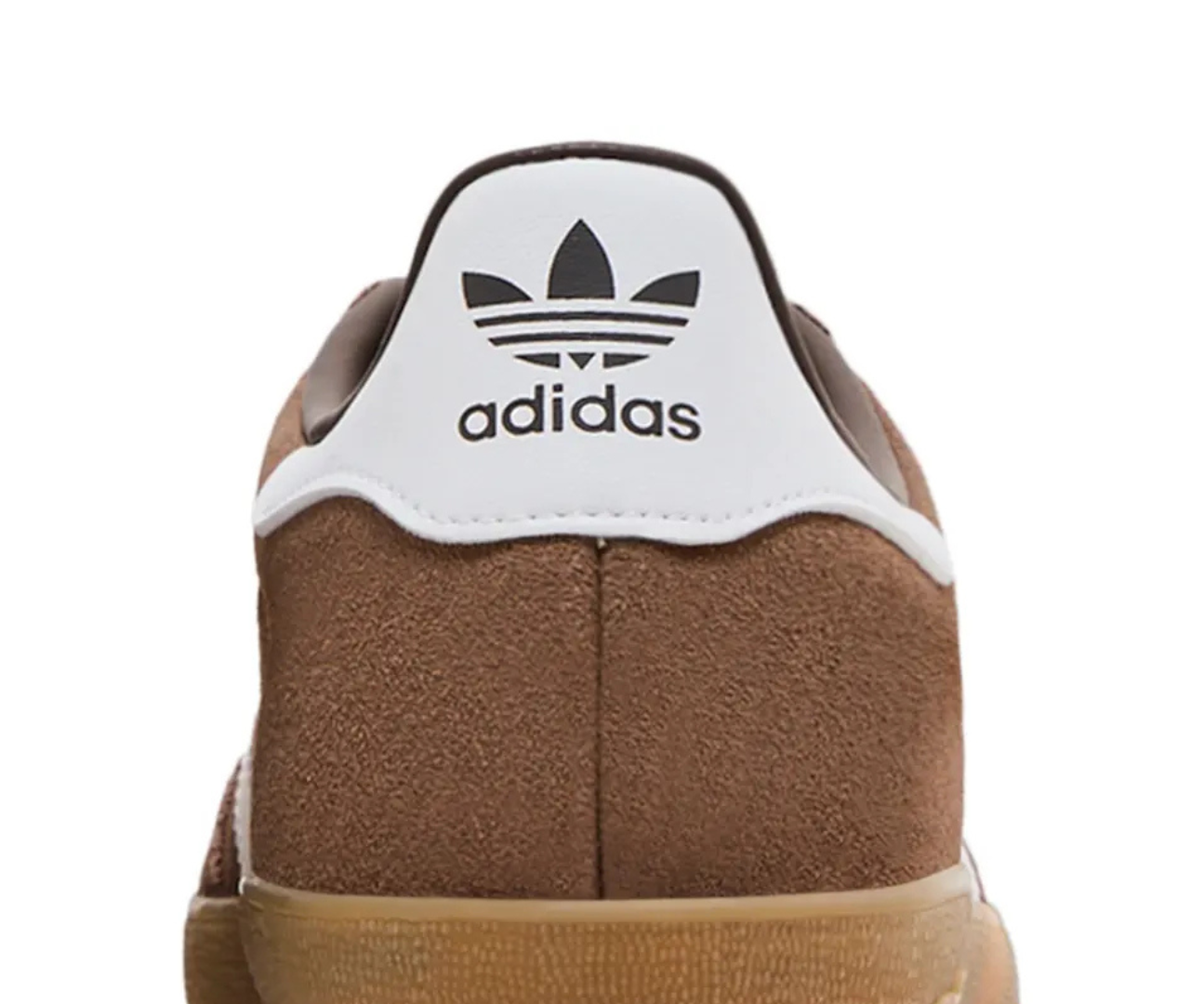Gazelle Indoor Earth Strata White