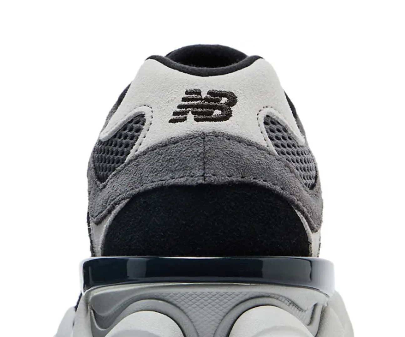New Balance 9060 Black Castlerook