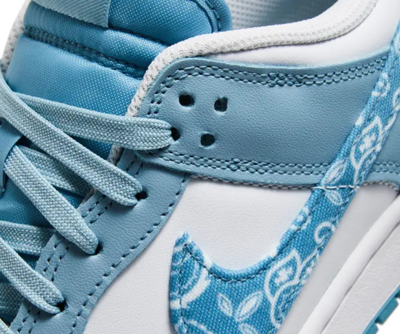 Dunk Low Blue Paisley