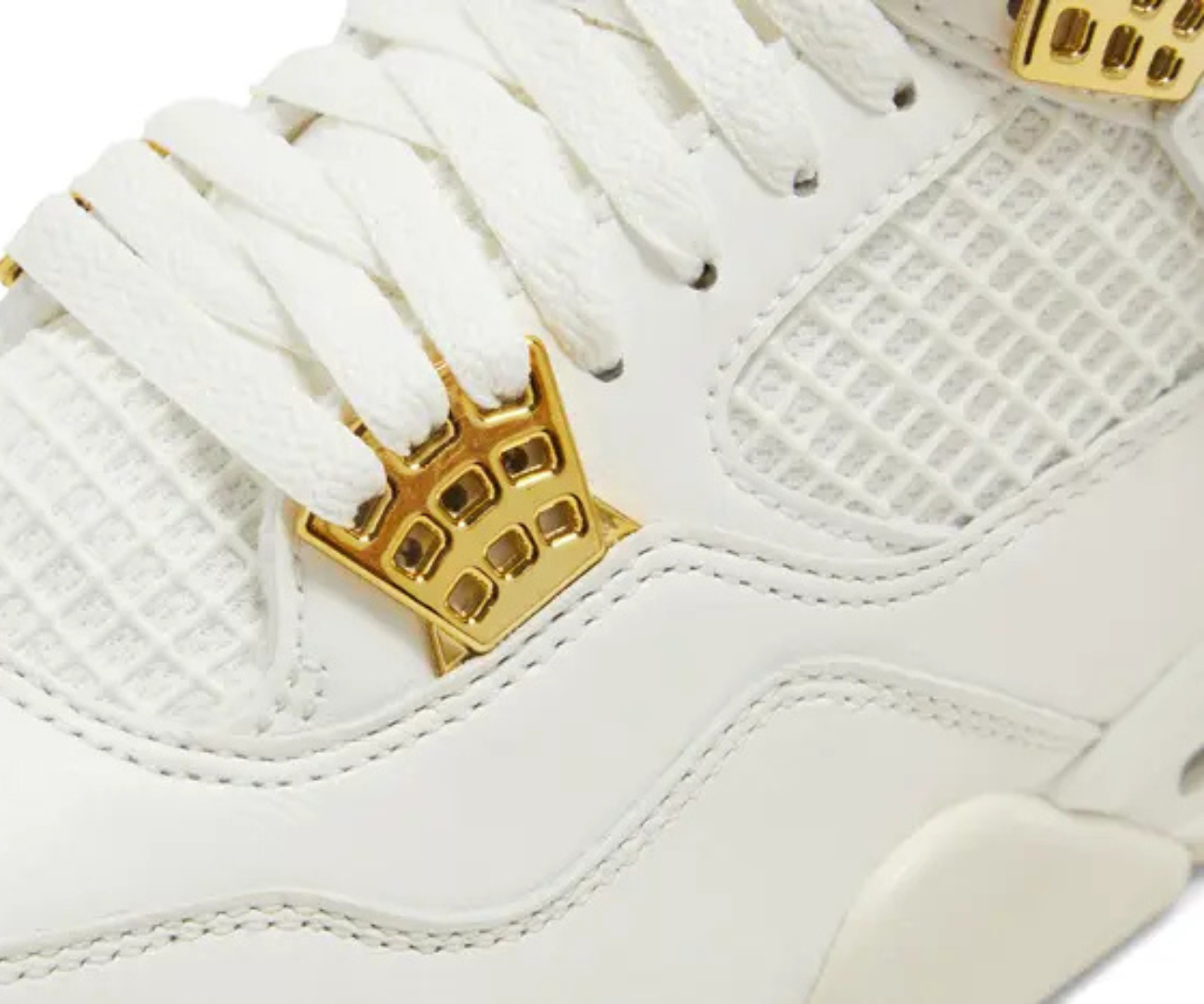 Jordan 4 Retro Metallic Gold