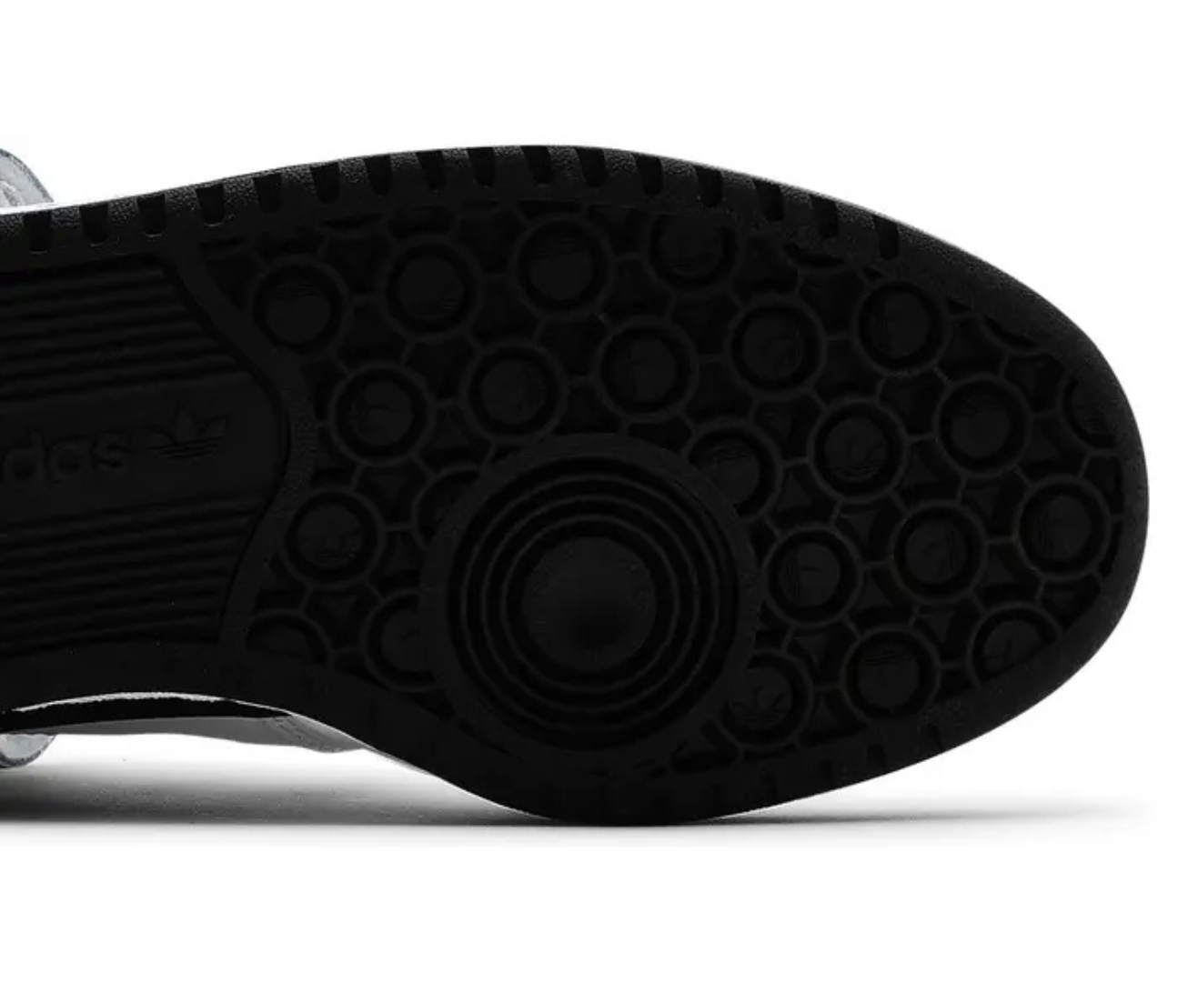 Forum Low White Black